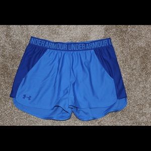 Under Armour Play Up shorts with pockets